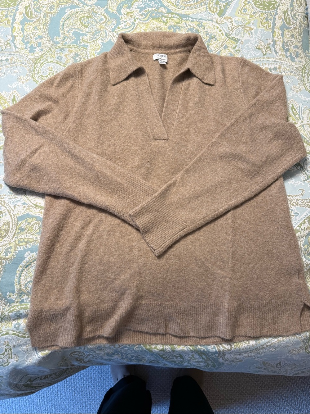 J Crew Factory Women's Tan Collar V-Neck Sweater